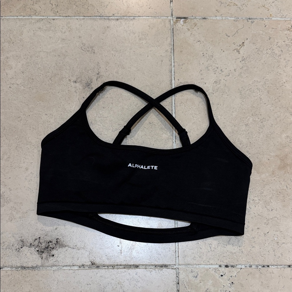 Alphalete Black Cross-Back Sports Bra
